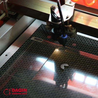 Machine à découper le protecteur d'écran de 8 kg pour l'industrie de la fabrication d'autocollants en vinyle