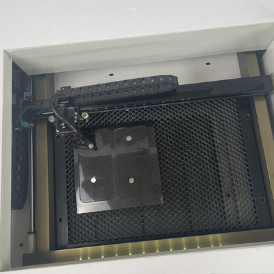 Coupeur d'autocollant de laser de Samsung 30w pour le protecteur d'écran de verre trempé d'intimité