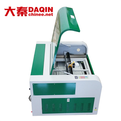 Machine découpée avec des matrices faite sur commande d'autocollant du verre trempé 30W, machine de 30kg Daqin