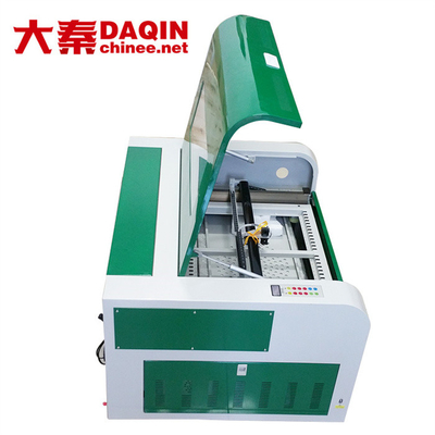 Machine découpée avec des matrices faite sur commande d'autocollant du verre trempé 30W, machine de 30kg Daqin