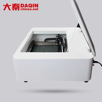 Machine de découpe laser pour téléphone portable / appareil photo / tablette