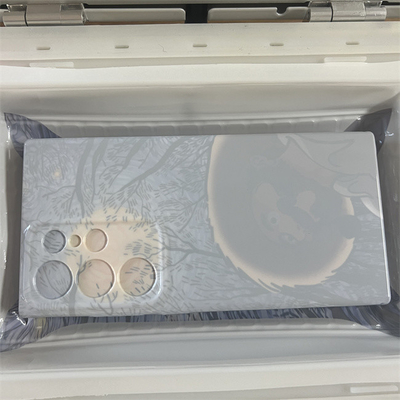 Équipement d'impression par transfert thermique pour personnaliser les motifs de boîtier de téléphone pour iPhone 16