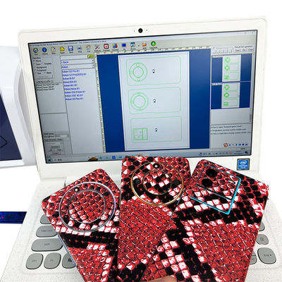 Machine de fabrication de peau pour ordinateur portable conçue pour un usage personnel et professionnel avec un ensemble complet de matériaux et un support logiciel