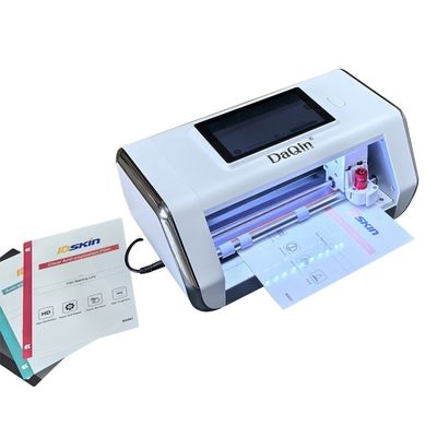 Coupe-film protecteur d'écran prenant en charge plusieurs types de films et une base de données d'appareils mise à jour en temps réel pour la production de protections personnalisées