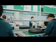 Découpeuse d'IDSKIN dans l'usine